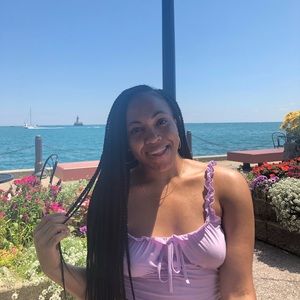 Meet your Posher, Ebube